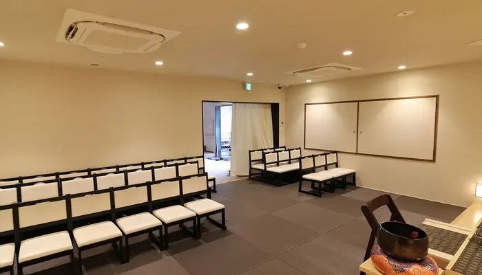 小さなお葬式 東山ホールで葬儀を行なった写真