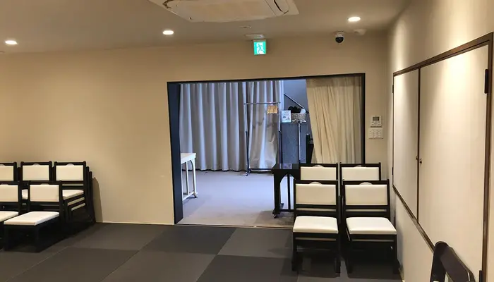 小さなお葬式 東山ホールで葬儀を行なった写真