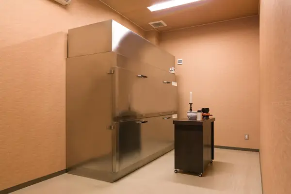 石萬（セレモニー会館殯）で葬儀を行なった写真