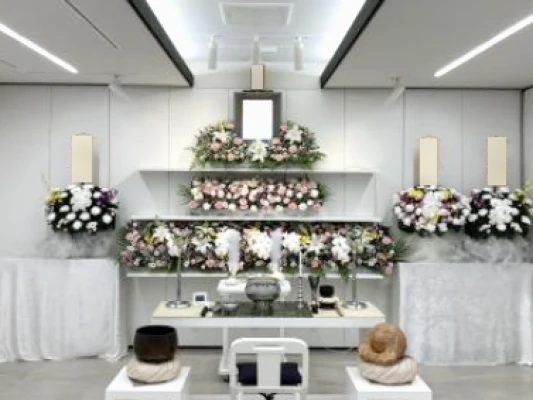 くらしの友 鶴川駅前総合斎場