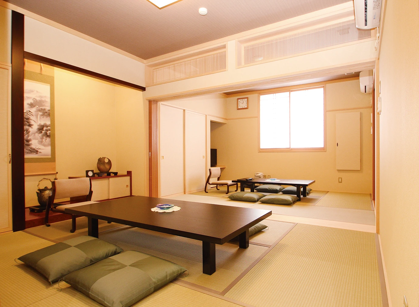 入間メモリードホール