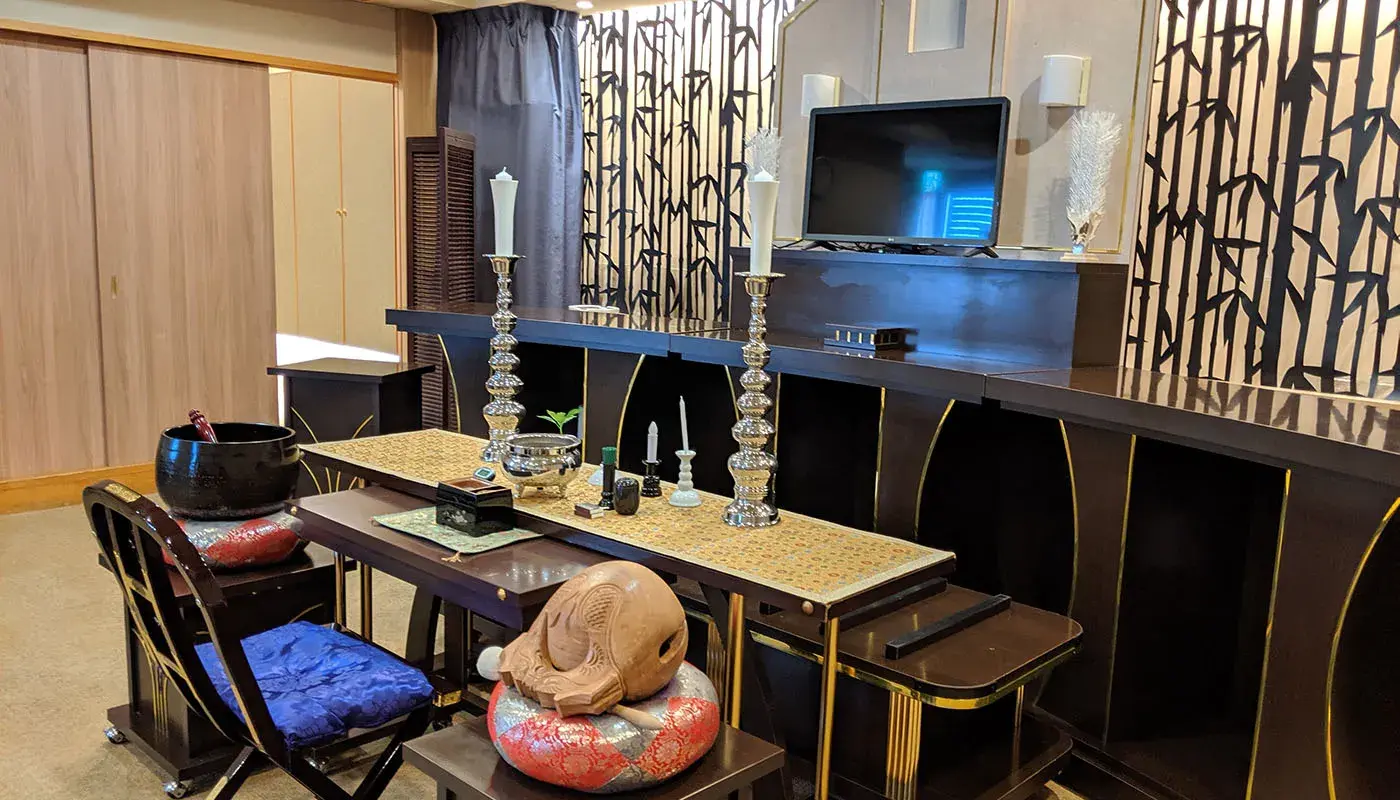 世界にひとつだけの祭壇