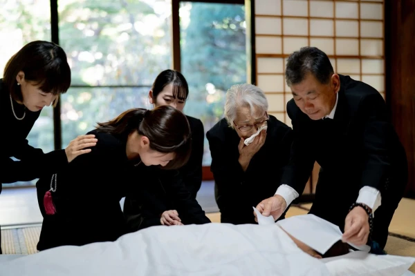 家族葬のおくり火で葬儀を行なった写真