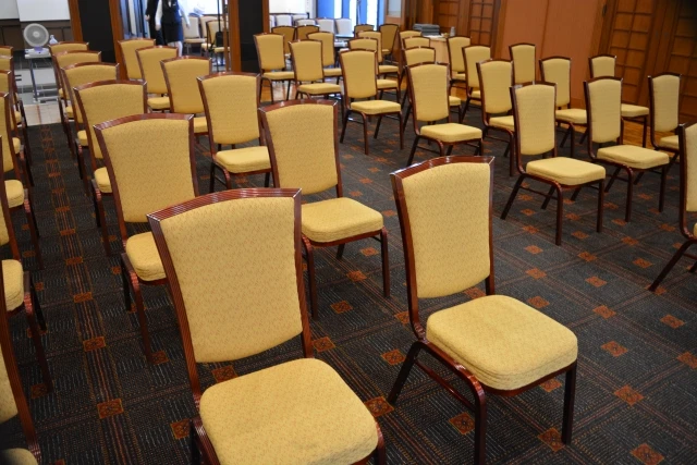 【2025年～2026年】神奈川県の斎場の年末年始の営業・休業情報は？年末年始に身内が亡くなったときの注意点も解説