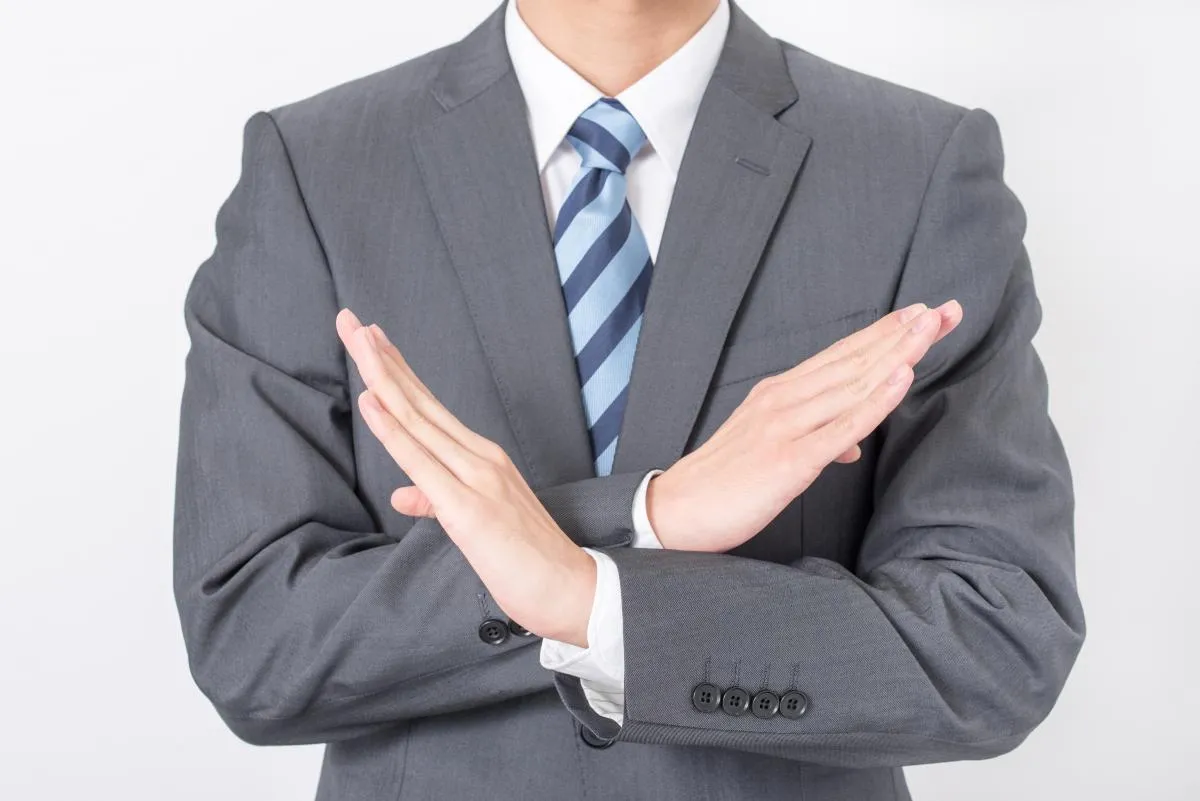 葬儀にふさわしくないコートを着て行ってしまった時の対処法