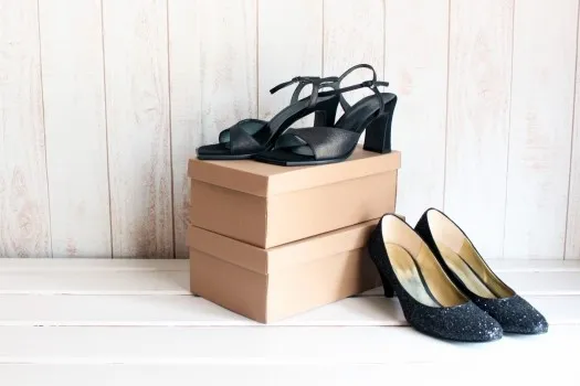 【女性用】葬儀に履く靴の選び方