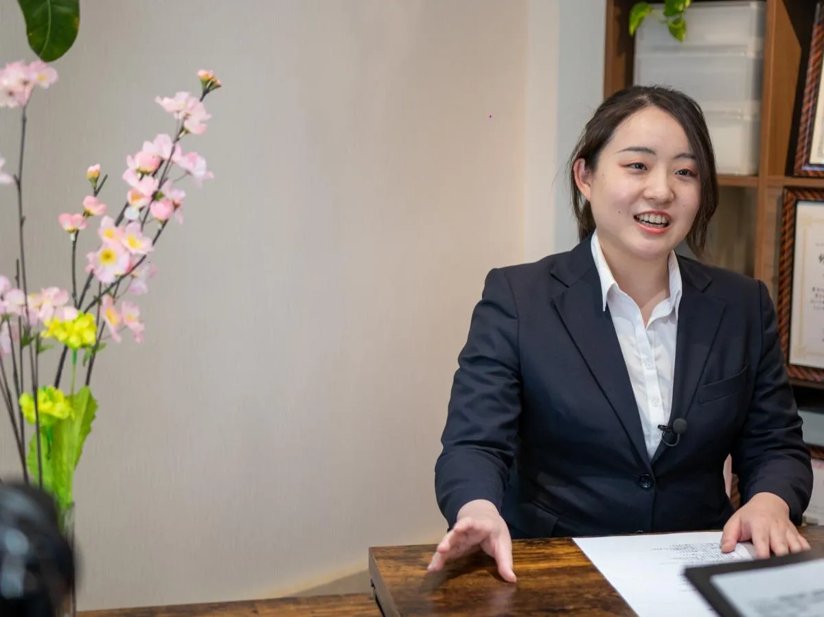 笑顔を絶やさずお客様を不安にさせません