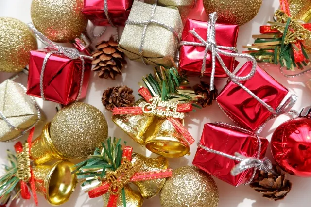 喪中のクリスマスカードやクリスマスプレゼント