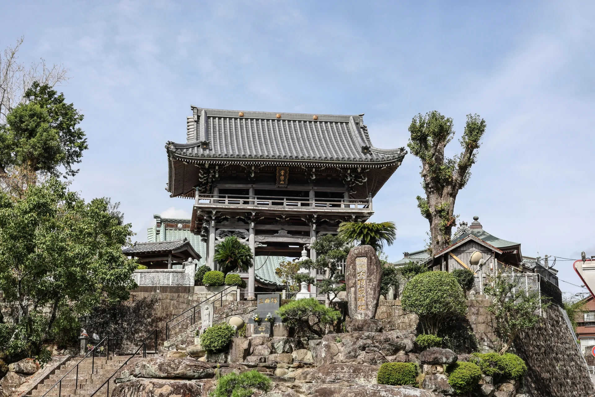 菩提寺とは?檀那寺や檀家との違いやメリット・デメリットも詳しく解説