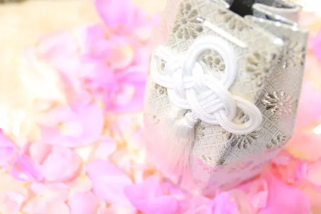 喉仏の分骨と手元供養の選択肢