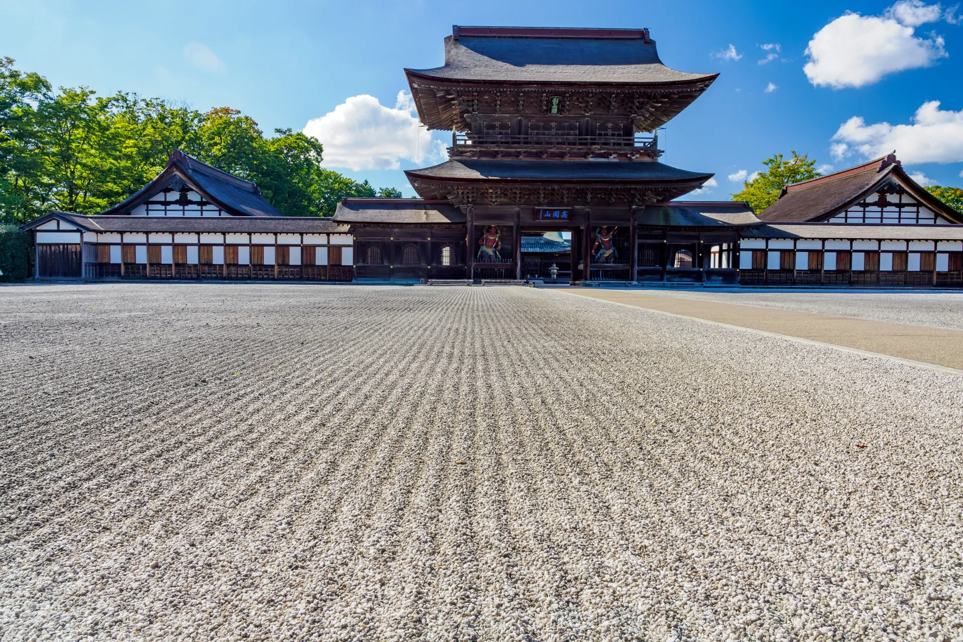 曹洞宗とは?教えやお経、浄土真宗との違いを簡単にご紹介