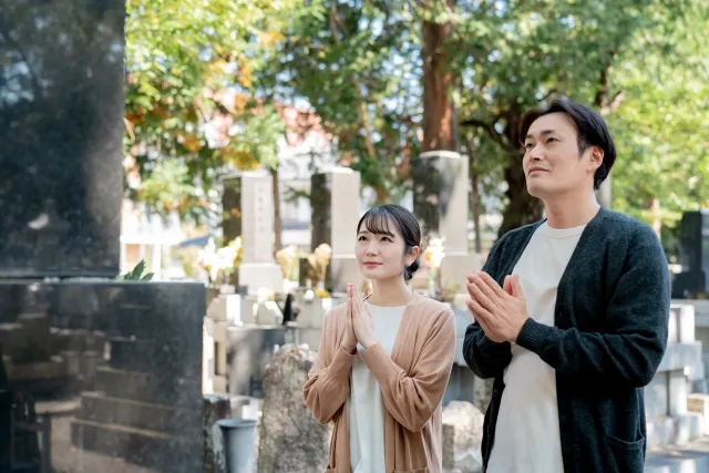 喪が明けるとは?意味や喪明けのタイミング、喪中のマナーを徹底解説