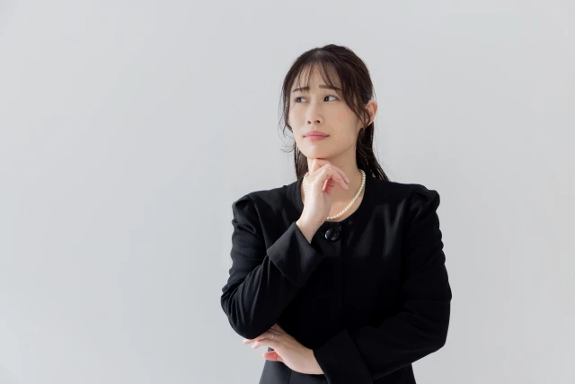 「悼む・弔う・追悼する」との違い