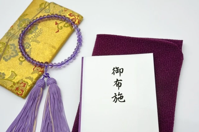 福岡市内のお寺で実際に払われたお布施の金額