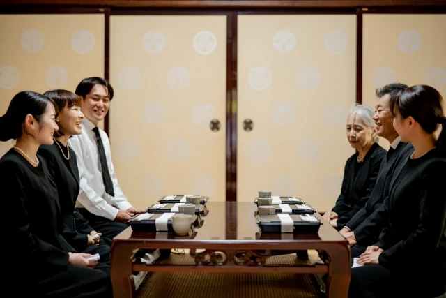 一周忌法要の会食「お斎」とは？