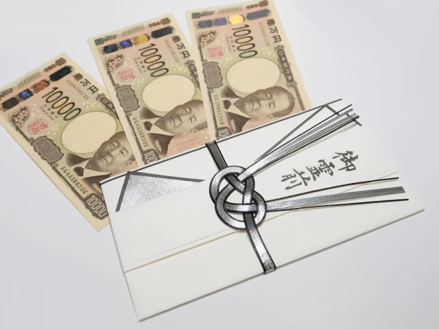 連名や代理記入する場合は？