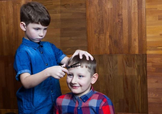 子どもの髪型はどうする？女の子・男の子の基本マナー