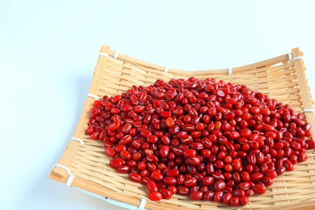 なぜお彼岸にはおはぎをお供えする？