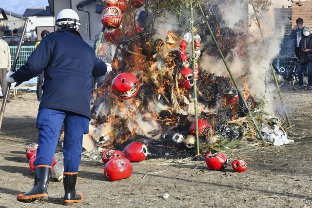 どんど焼きとは?