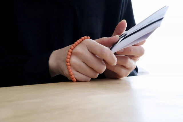 数珠がない場合の対処法は？数珠がなくても参列可能