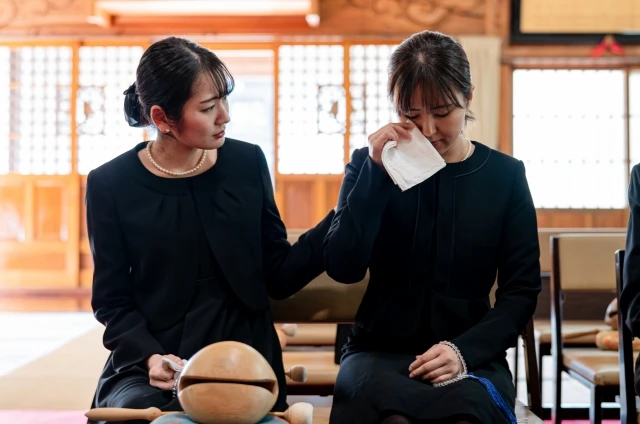 亡くなった人に会いたいと思うことは普通?悲しみと向き合うために