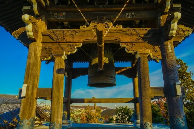 なぜ煩悩は108個あるのか?代表的な説と一覧・分類・向き合い方をやさしく解説