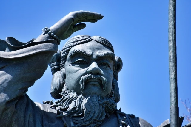 諡は何て読む?おくりなの意味や由来を解説